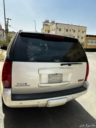 جمس يوكن 2009 نظيف 4