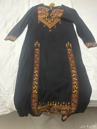 فستان طريز يد فلسطيني مستعمل نظيف 1