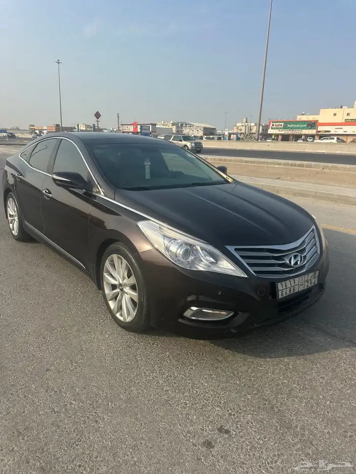 ازيرا 2015 فل كامل اعلى فئة 0