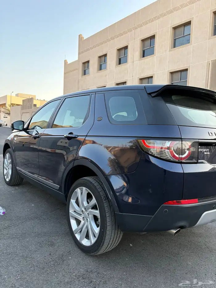 لاند روفر ديسكفري 2019 4