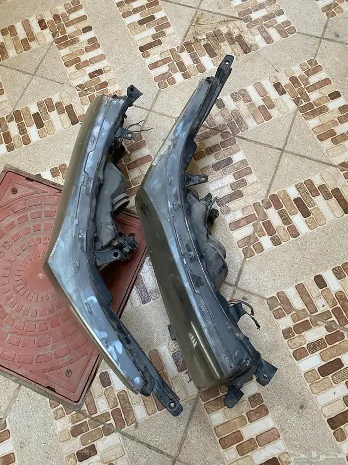 للبيع شمعات كورولا 1