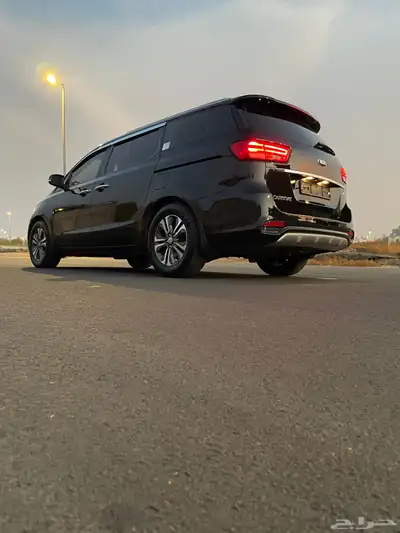 كيا كرنيفال 2019 - بطاقة جمركية 11