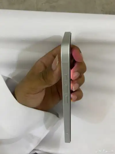 ايفون 16A 5