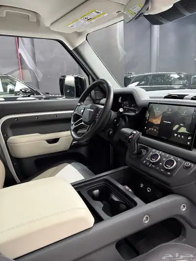 ديفندر 2024 شبه جديد v6 بسعر 360 الف 5