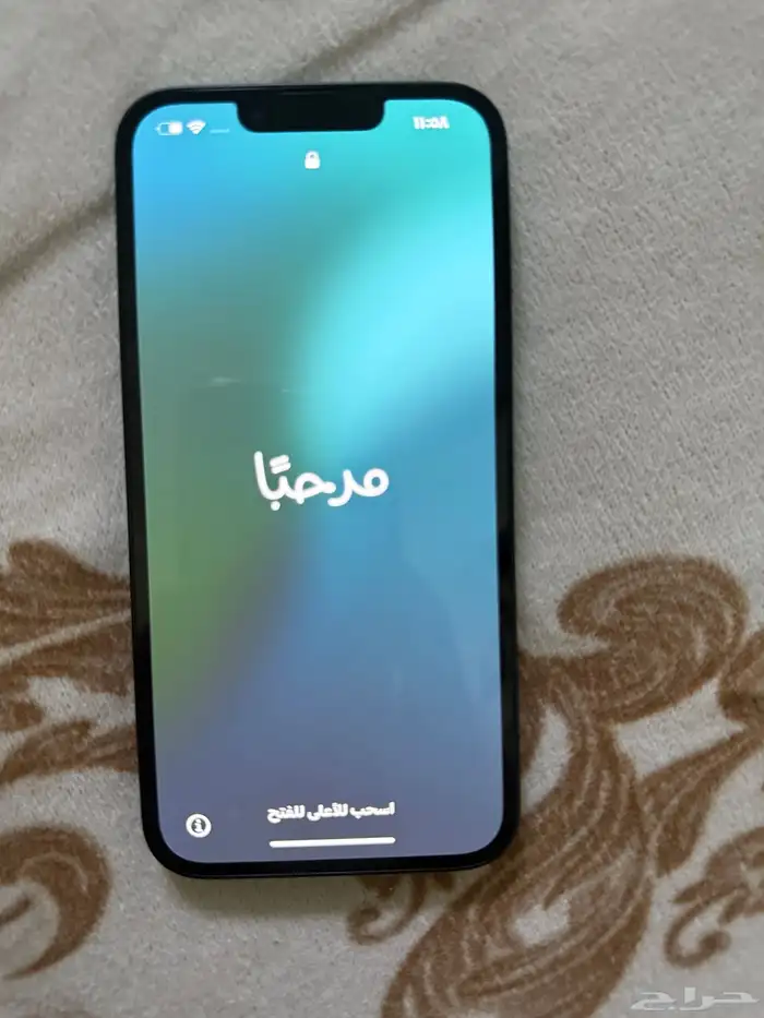 ايفون 16 e 2