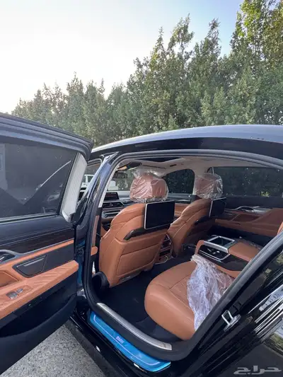 بي ام دبليو 740Li موديل 2020 4