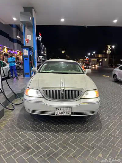 لينكون تاون كار 3