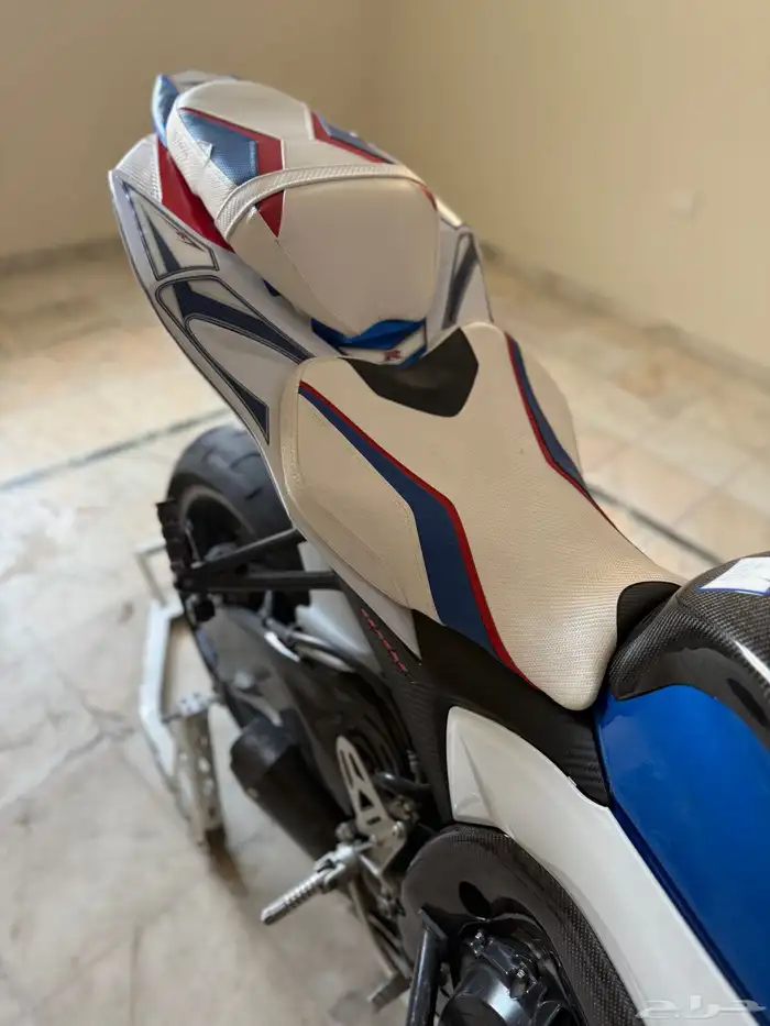 دباب سوزوكي 1000 موديل 2014 4