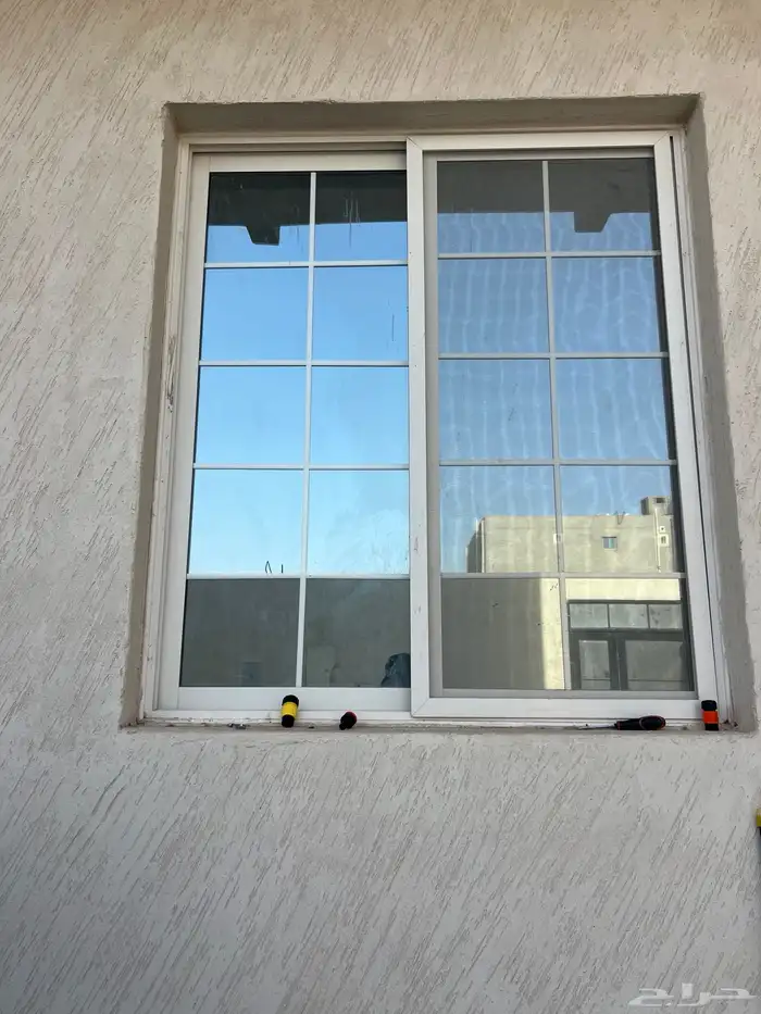 باب ليزر شباك المنيوم دربزين استيل 5