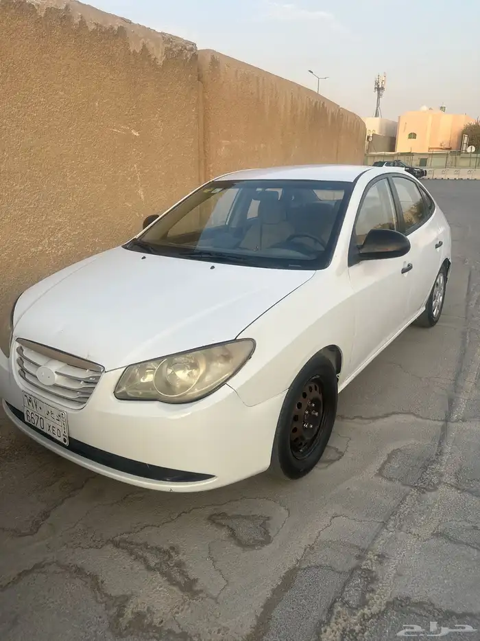 إلنترا 2012م الشكل القديم مكينة كبيرة 0