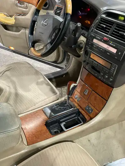 للبيع لكزس LS 430 امريكي 2005 25