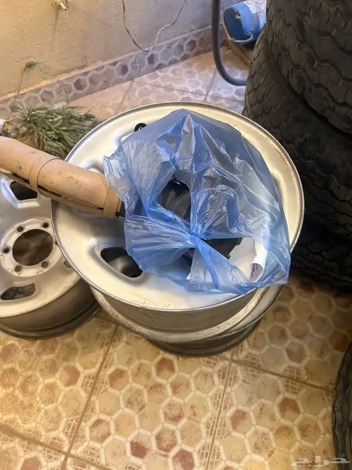 جنوط فتك و كفرات دنلوب للبيع سمح 3
