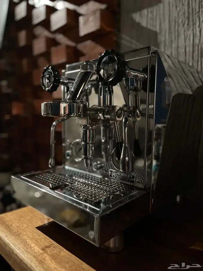 ماكينة قهوة احترافية Rocket Espresso Machine 0