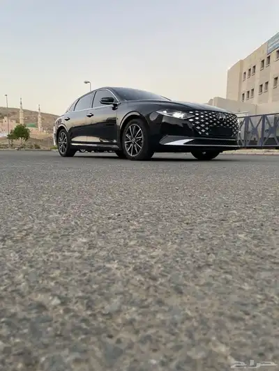 ازيرا 2020 نظيفة جدا 9