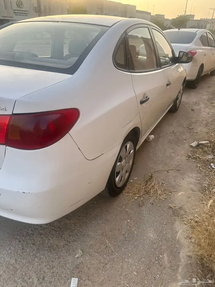 إلنترا 2012م الشكل القديم مكينة كبيرة 3