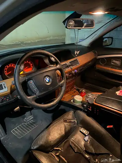 بي إم دبليو 750i 2007 4