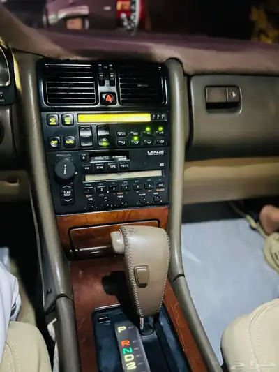 لكزس 400LS 94 9