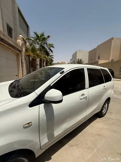 تويوتا افانزا نظيفة جدا 1