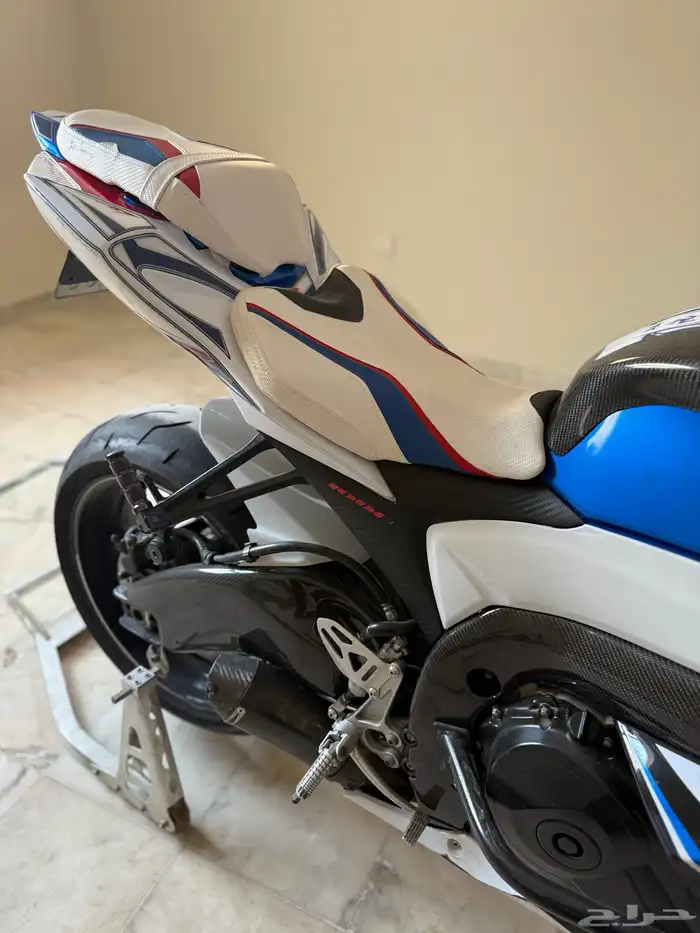 دباب سوزوكي 1000 موديل 2014 8