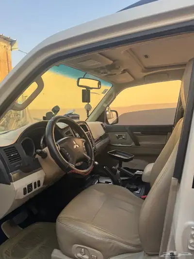 سيارة متسوبيشي باجيرو 2018 من المالك مباشره الممشى 92000 7