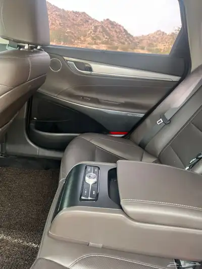 أزيرا 4