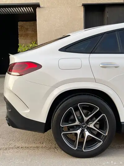 مرسيدس GLE 2021 53 وارد الفردان 17