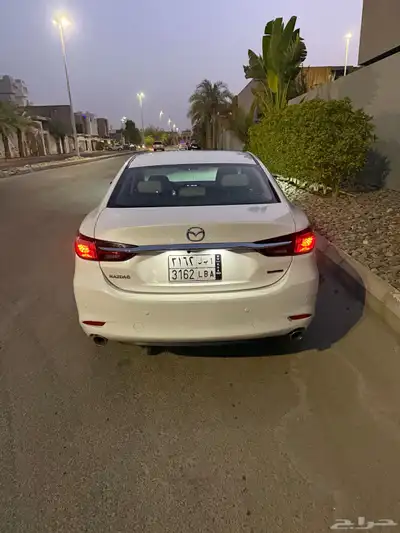 مازدا 6 موديل 2021 نصف فل العداد 95 الف نظيفه جدا 2
