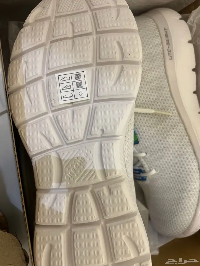 سكتشرز طبي الأصلي سكيتشرز جديد 2