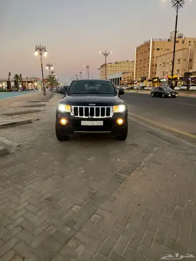 جراند شيروكي 2011 ليمتد هيمي 5