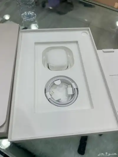 ايباد آير M3 0