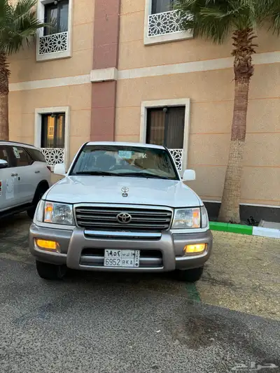 جيب لاندكروزر 2003 قير عادي 4