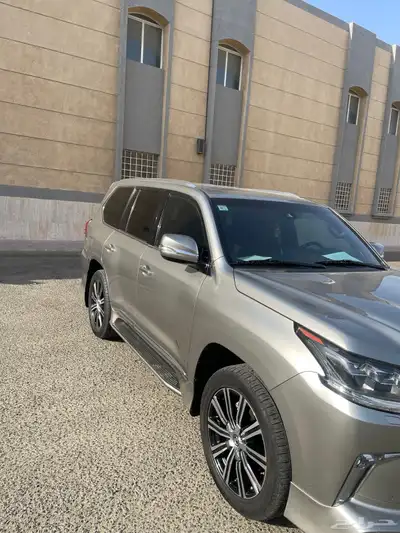 جيب لكزس Lx570. DD موديل 2016 1