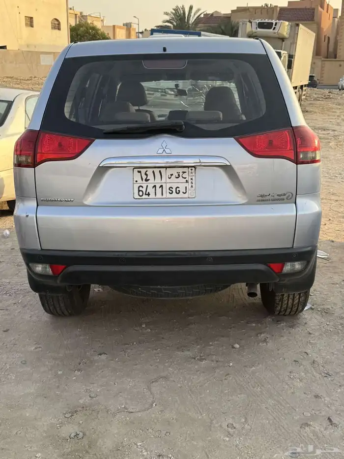 مستبيشي باجيرو سبورت 2015 3