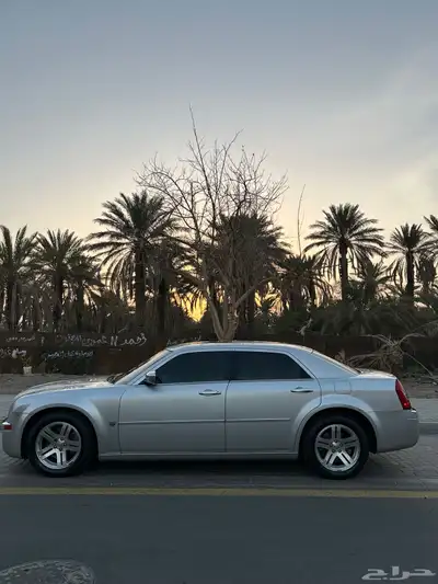 للبيع كرايسلر 2007 هيمي 9