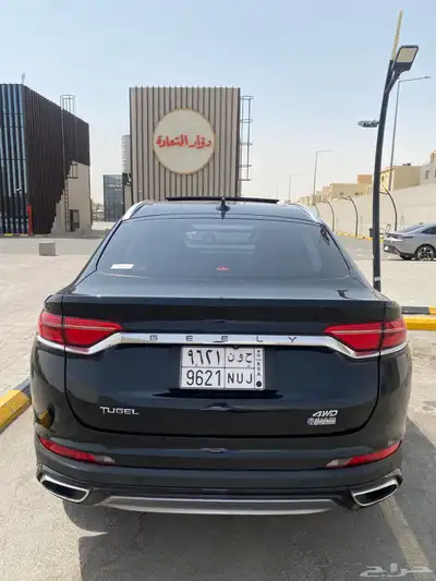 جيلي توجيلا 2022 فل كامل 4WD 7