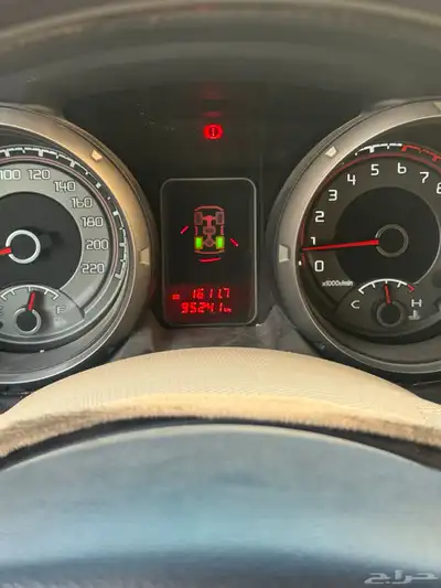 سيارة متسوبيشي باجيرو 2018 من المالك مباشره الممشى 92000 8