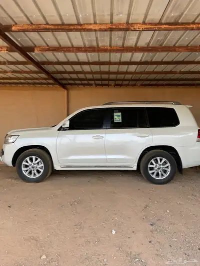لاندكروزر v6 GXR 2020 9