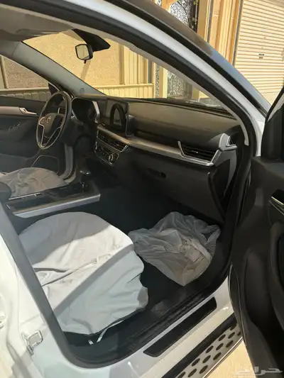 ساوث إيست 9