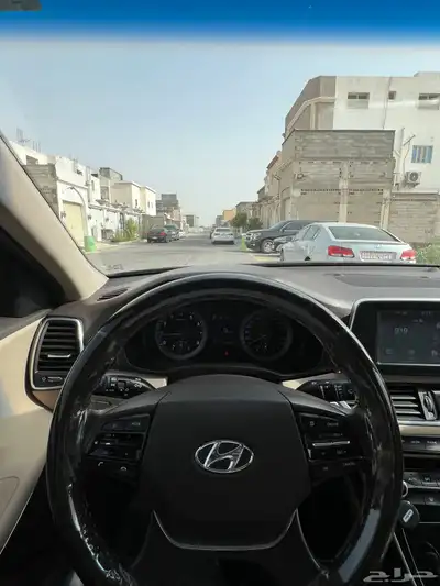 للبيع ازيرا 2018 16