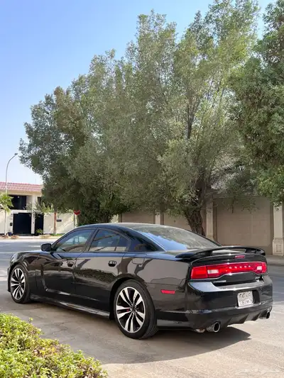 تشارجر srt8 2014 3