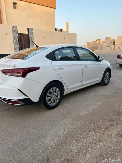 للبيع اكسنت 2022 3