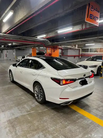 لكزس es350 2023 4