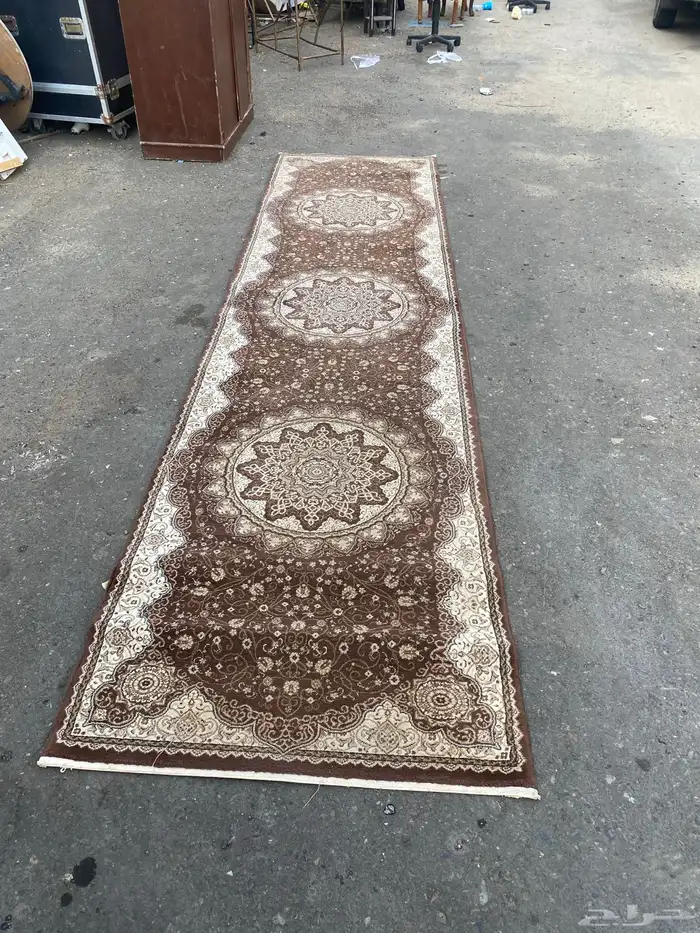 سجاده سرير وقعايد ومكتب وابواب خشب وصبورات مكتبيه 0