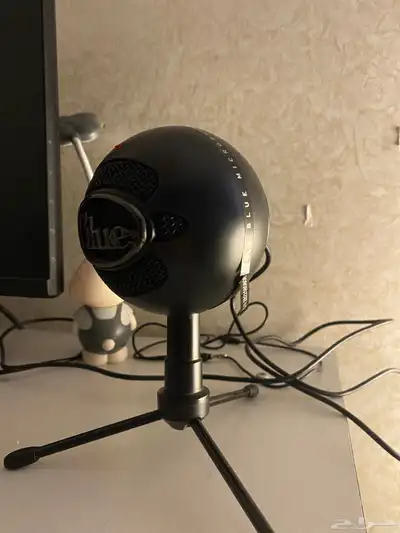 للبيع مايك احترافي و قيمنق (وأصلي) Microphone Blue Snowball 1