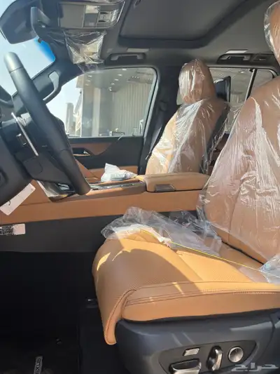 لكزس LX600 موديل 2024 فئةBB شبه الجديد 17