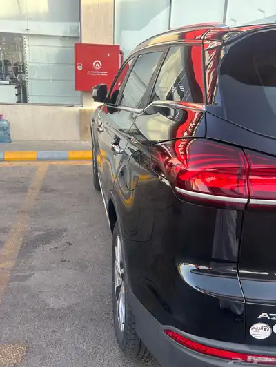 جيلي ازكارا 2021 4