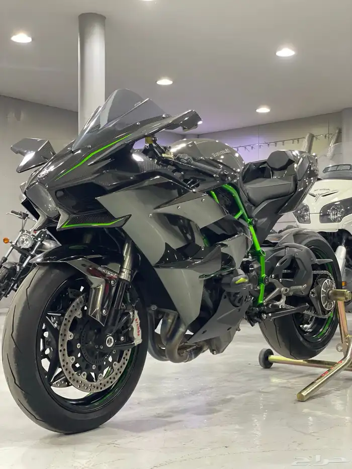 Kawasaki H2 1