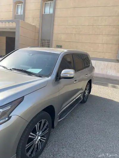 جيب لكزس Lx570. DD موديل 2016 2