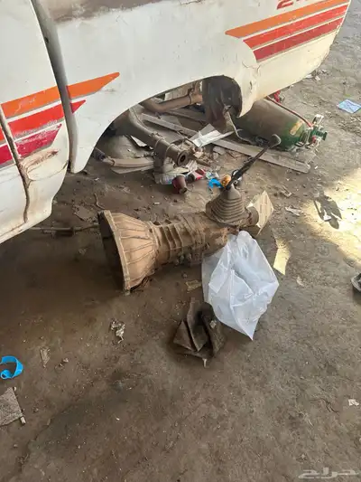 قير هايلكس للبيع 1