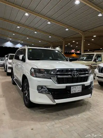 للبيع جيب جي اكس ار 2021 تورينق عبداللطيف عداد 80 الف 5